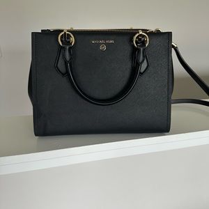 Michael Kors (Sold)